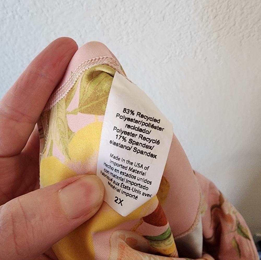 Beyond Yoga Hi Rise Pink Lemon Fruit Printed Leggings 2X - Picture 7 of 7